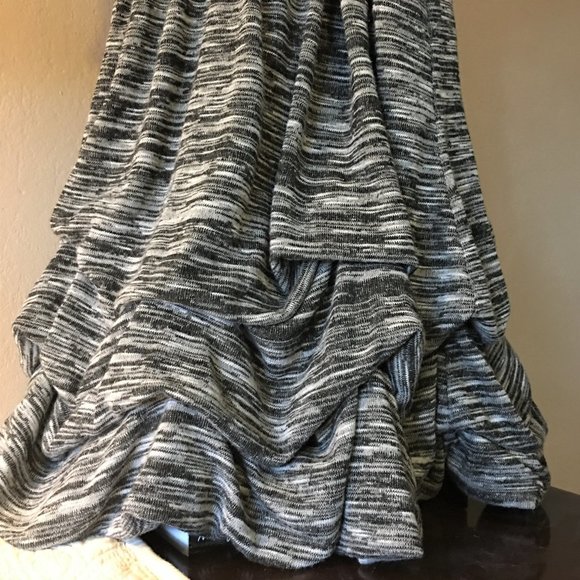 MY MICHELLE Soft "Pick-Up" Style Dress  |  Size 10 - Picture 5 of 12